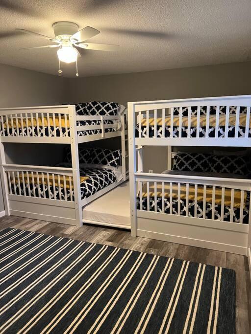 Pocono Paradise - 3 Bedroom 3 And Half Bathroom Townhouse Танерсвил Екстериор снимка